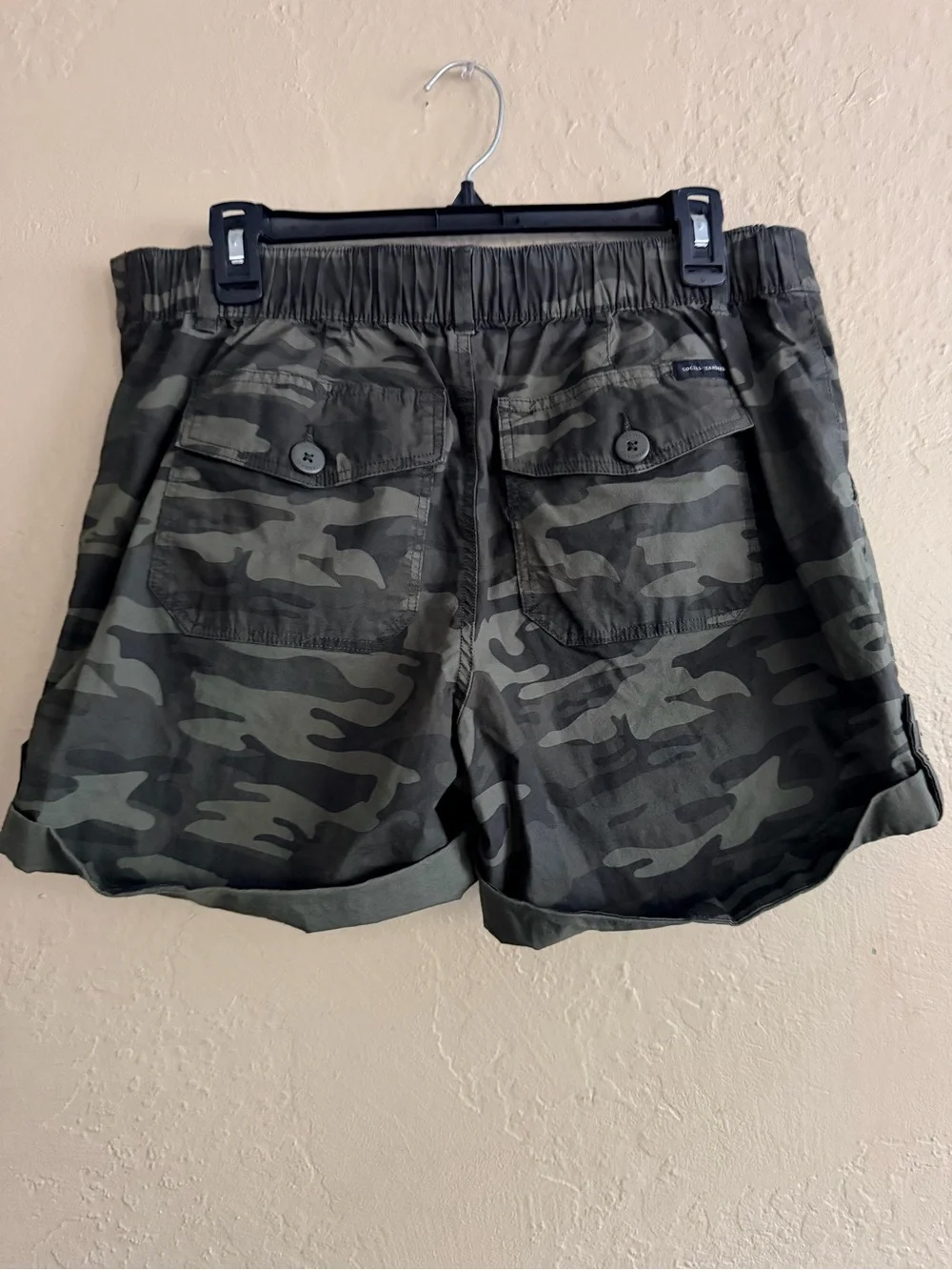 Camo Roll-Hem Cargo Shorts - Olive Green